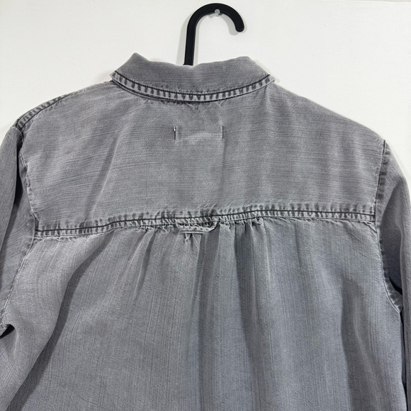 Anthropologie Pilcro Button Down Shirt Gray M Boho Casual Cottagecore Layering - Picture 7 of 12